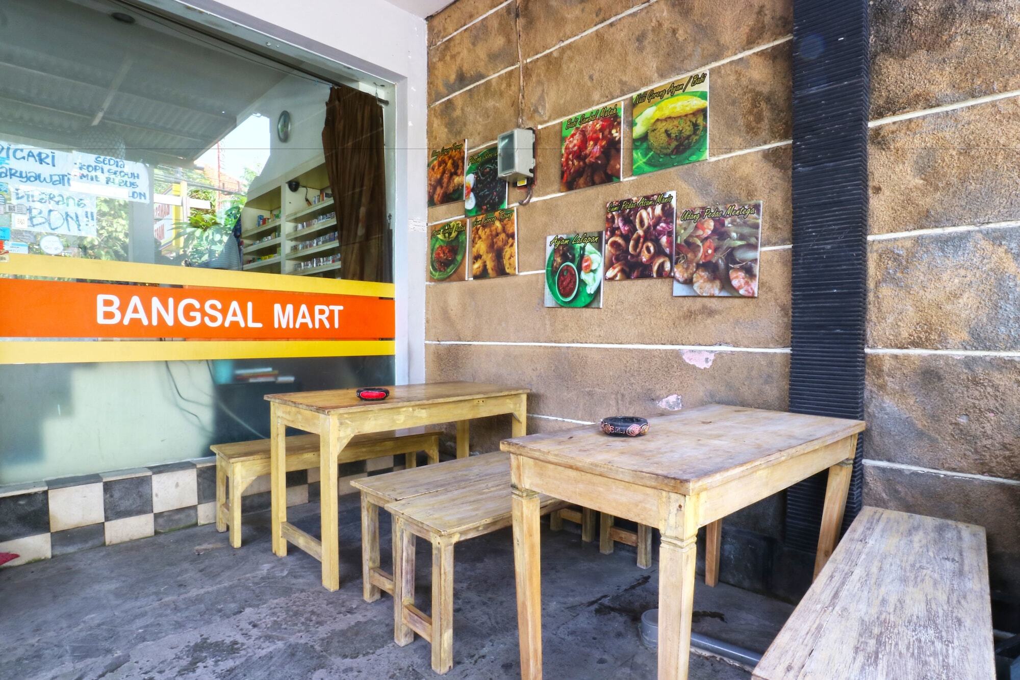 Bangsal Homestay Denpasar  Ngoại thất bức ảnh